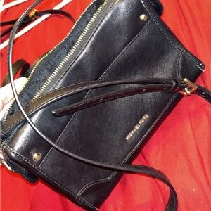 Michael Kors Elegant Black Crossbody Bag